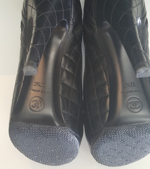 CHANEL Lambskin Ankle Bootie - Picture 5 of 7